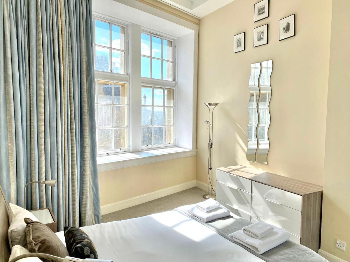 Royal Mile Mansions By Edinburgh City Apartments Extérieur photo